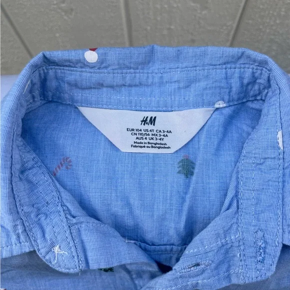 Festive Christmas Button-Up - Picture 3 of 4